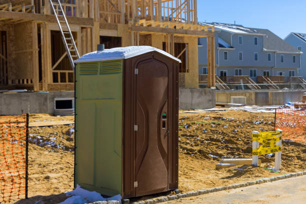 Best Portable toilet rental cost  in Monticello, IA